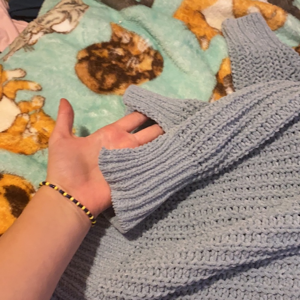 SWEATER - Picture 3 of 3